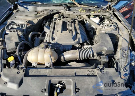 2019 Ford Mustang z USA, uszkodzony, nr VIN 1FATP8UH7K5150853